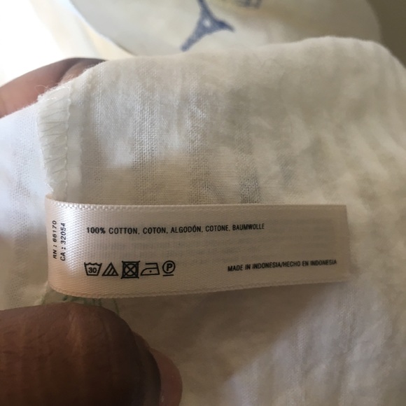 By elosise size medium cream coloured robe. - Picture 4 of 7